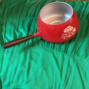 Vintage Mushroom Pot